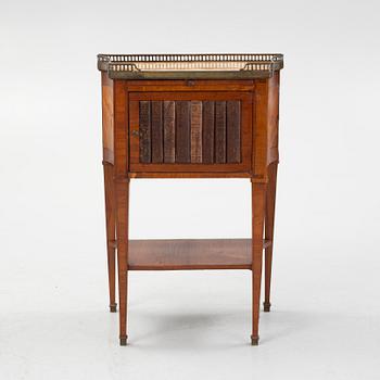 A Louis XVI-style cabinet, around 1900.