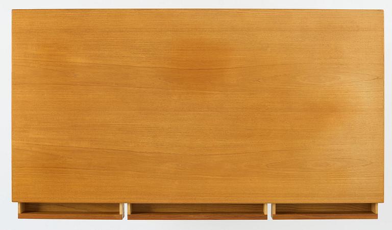 Nanna Ditzel, a teak desk model "93-4", Søren Willadsens Møbelfabrik, Denmark, 1950s.