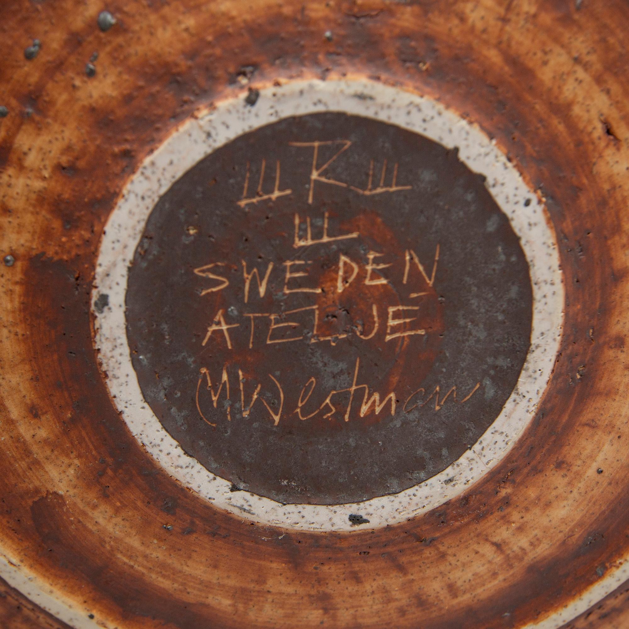Marianne Westman, fat, stoneware. Rörstrand Atelier.