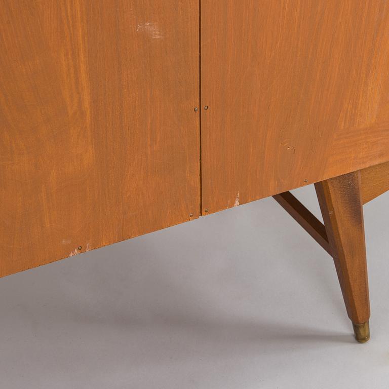 Kaappi, Tabergs möbler, Ruotsi 1960-luku.