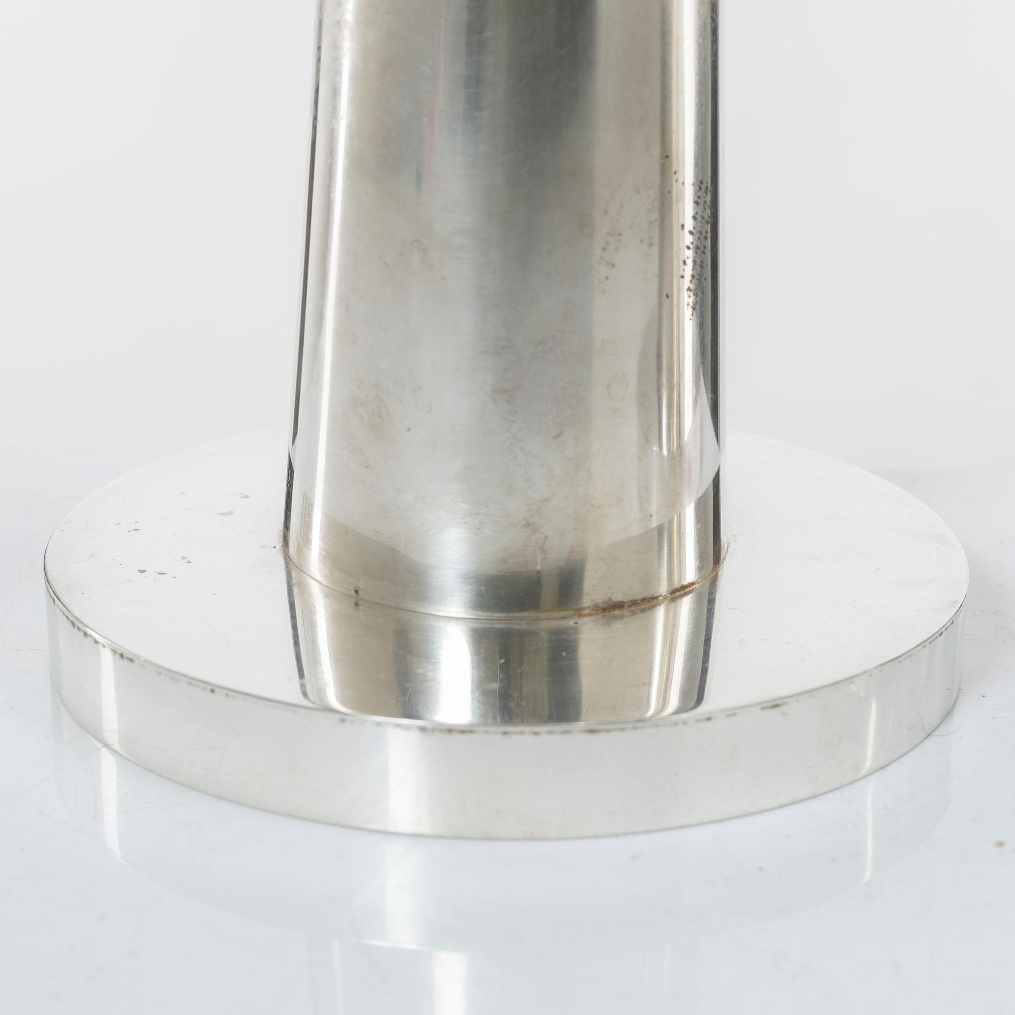 Åke Strömdahl, A pair of Swedish sterling silver candlesticks, company Hugo Strömdahl AB, Stockholm 1955.