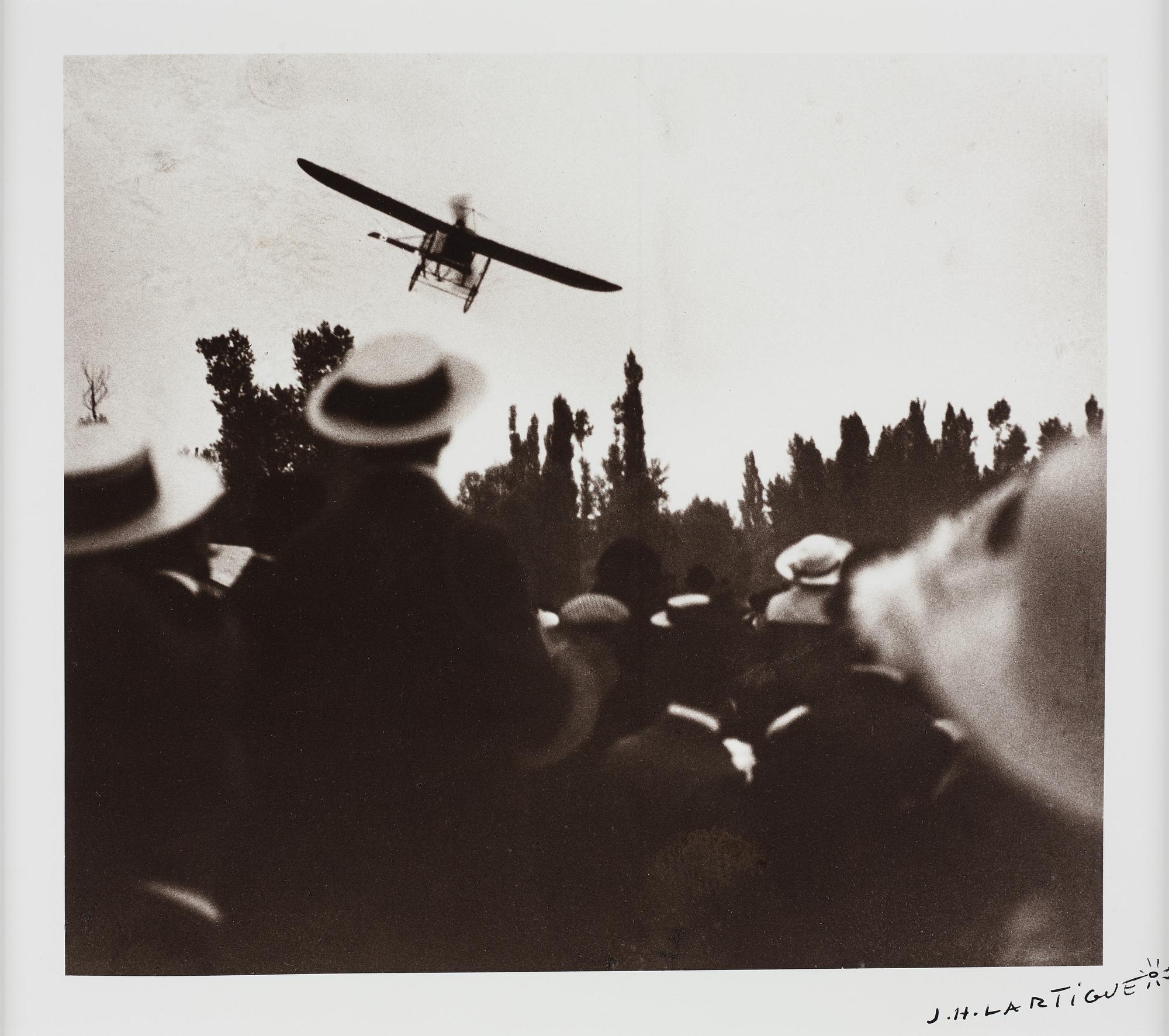 Jacques-Henri Lartigue, fotografi signerad.