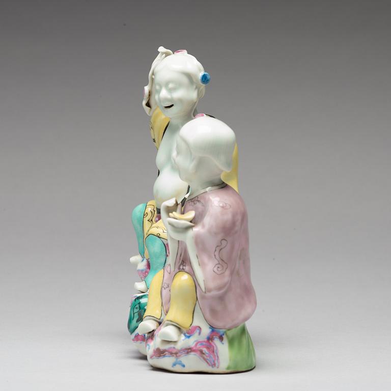 FIGURGRUPP, porslin. Qingdynastin, 1700-tal.