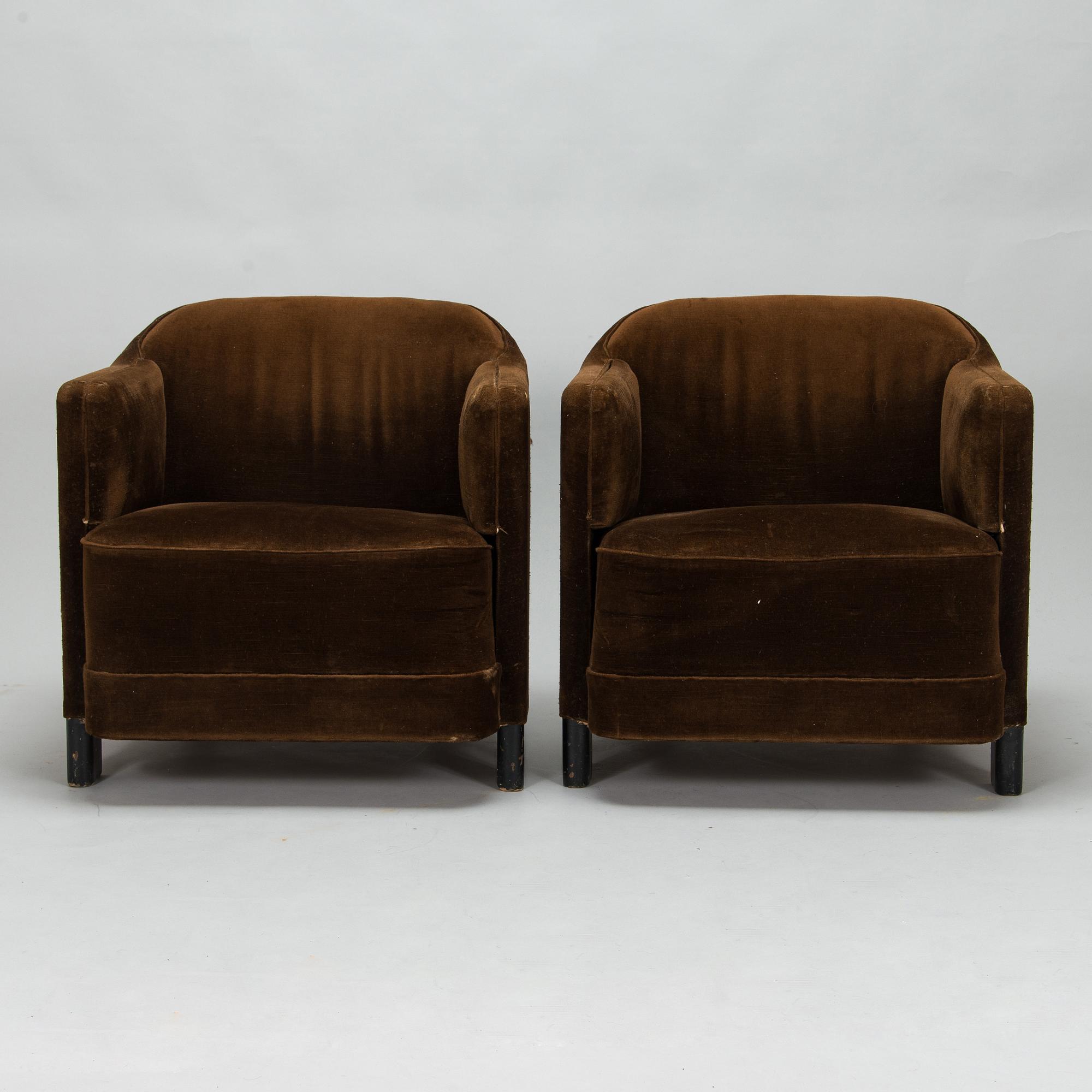 A pair of 1930's 'Continent' nr 217 armchairs for Asko.