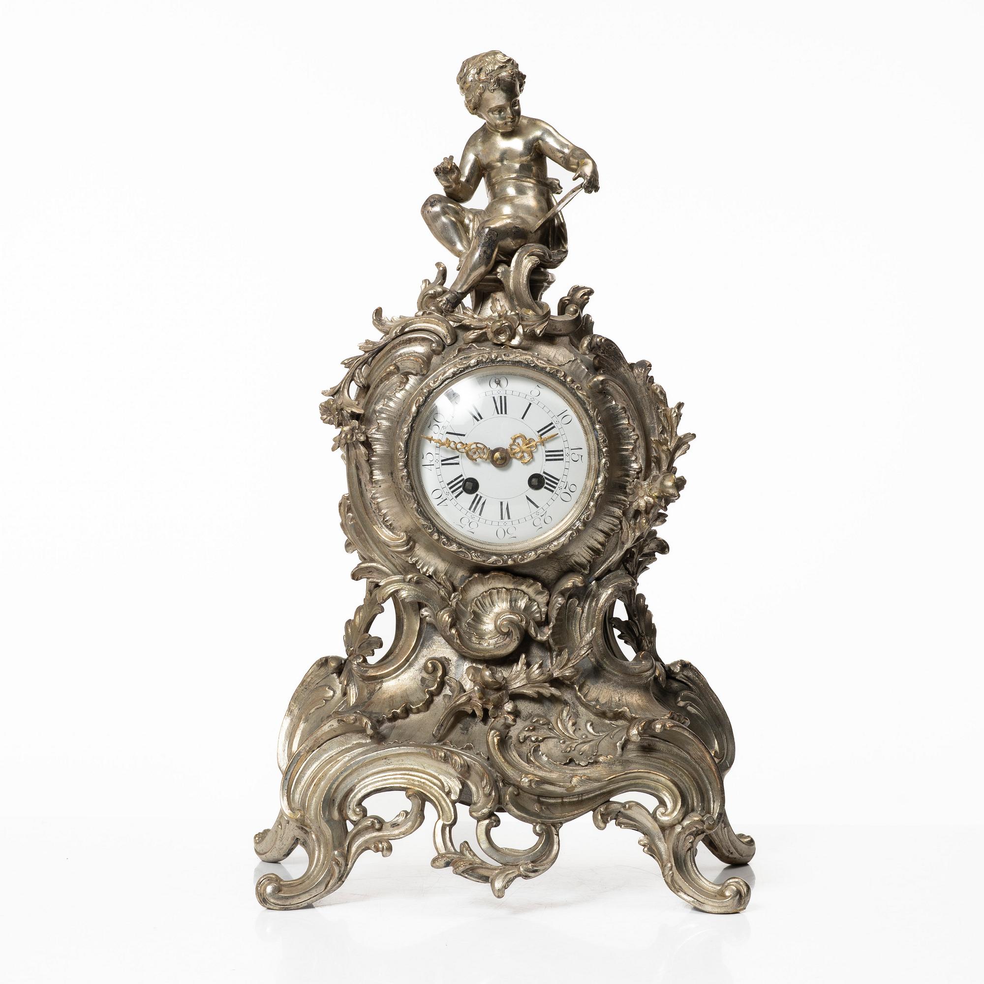 Bordspendyl, rokokostil, Frankrike, sent 1800-tal.