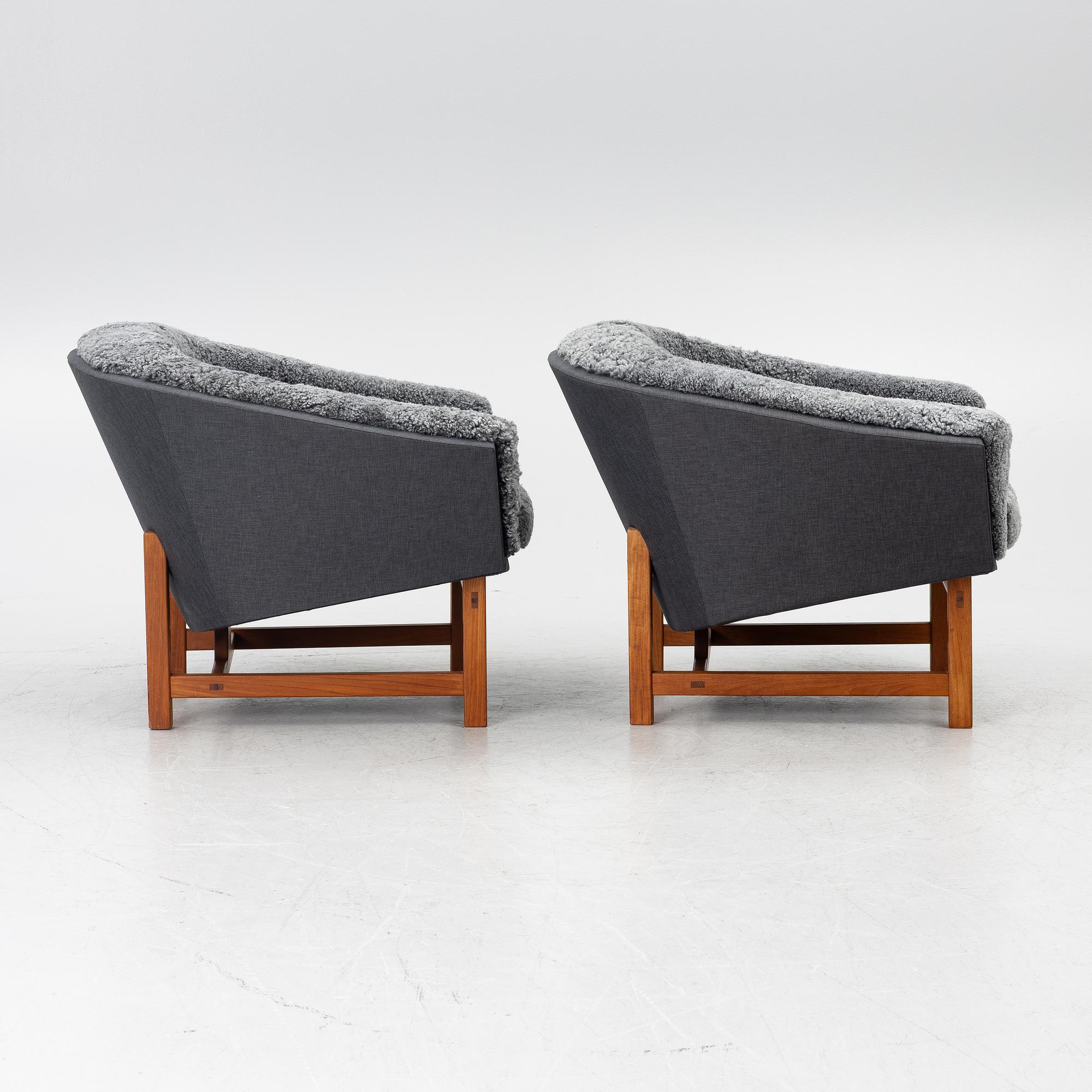 Lennart Bender, fåtöljer, ett par, "Corona", Ulferts, 1900-talets andra hälft.