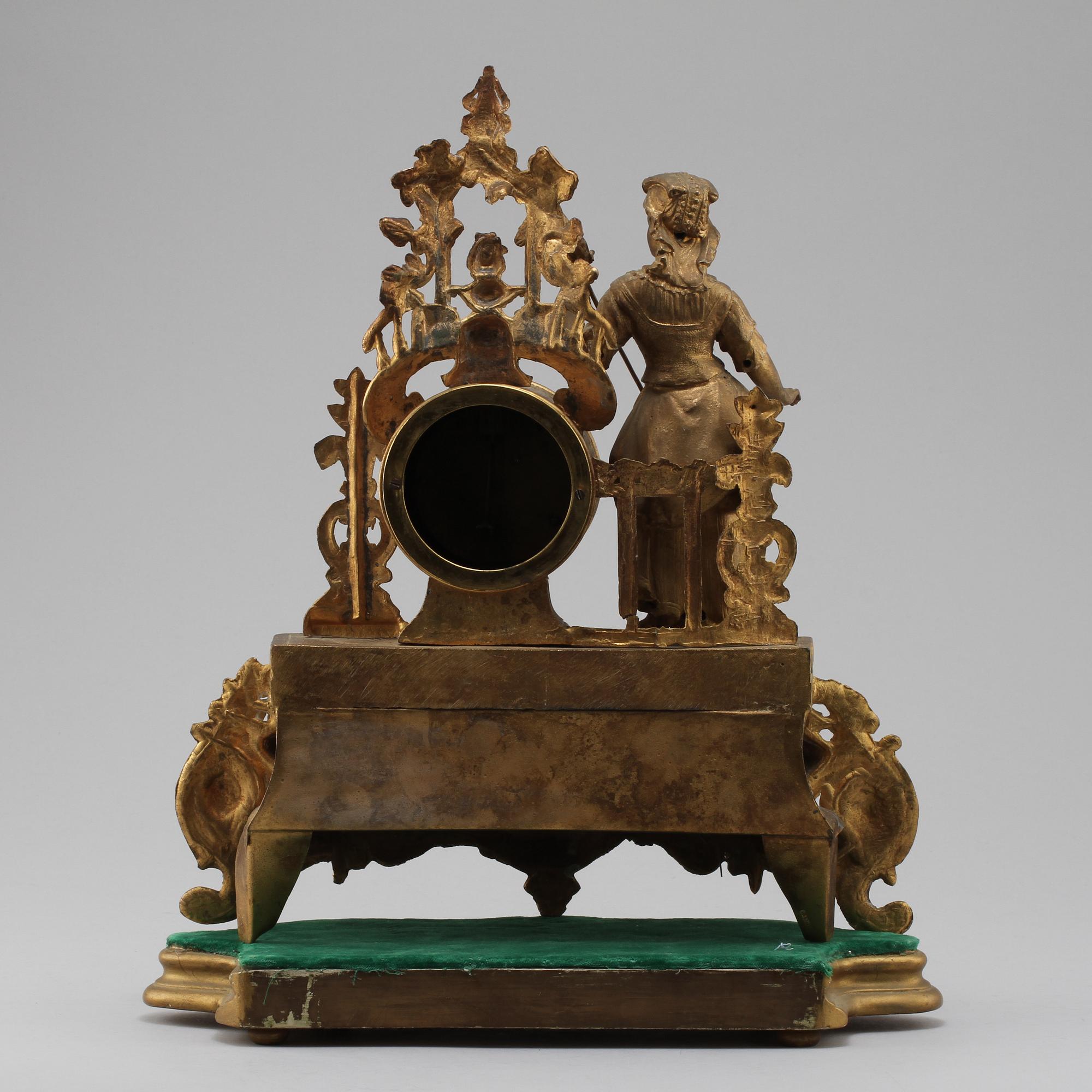 BORDSUR, Ny-Louis XVI, 1800-talets andra hälft.
