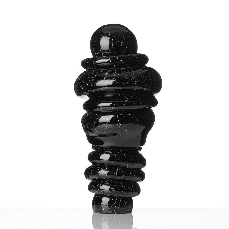 Tony Cragg, "The Spine".