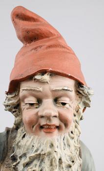 TOMTE, bemålad terrakotta, omkring år 1900.