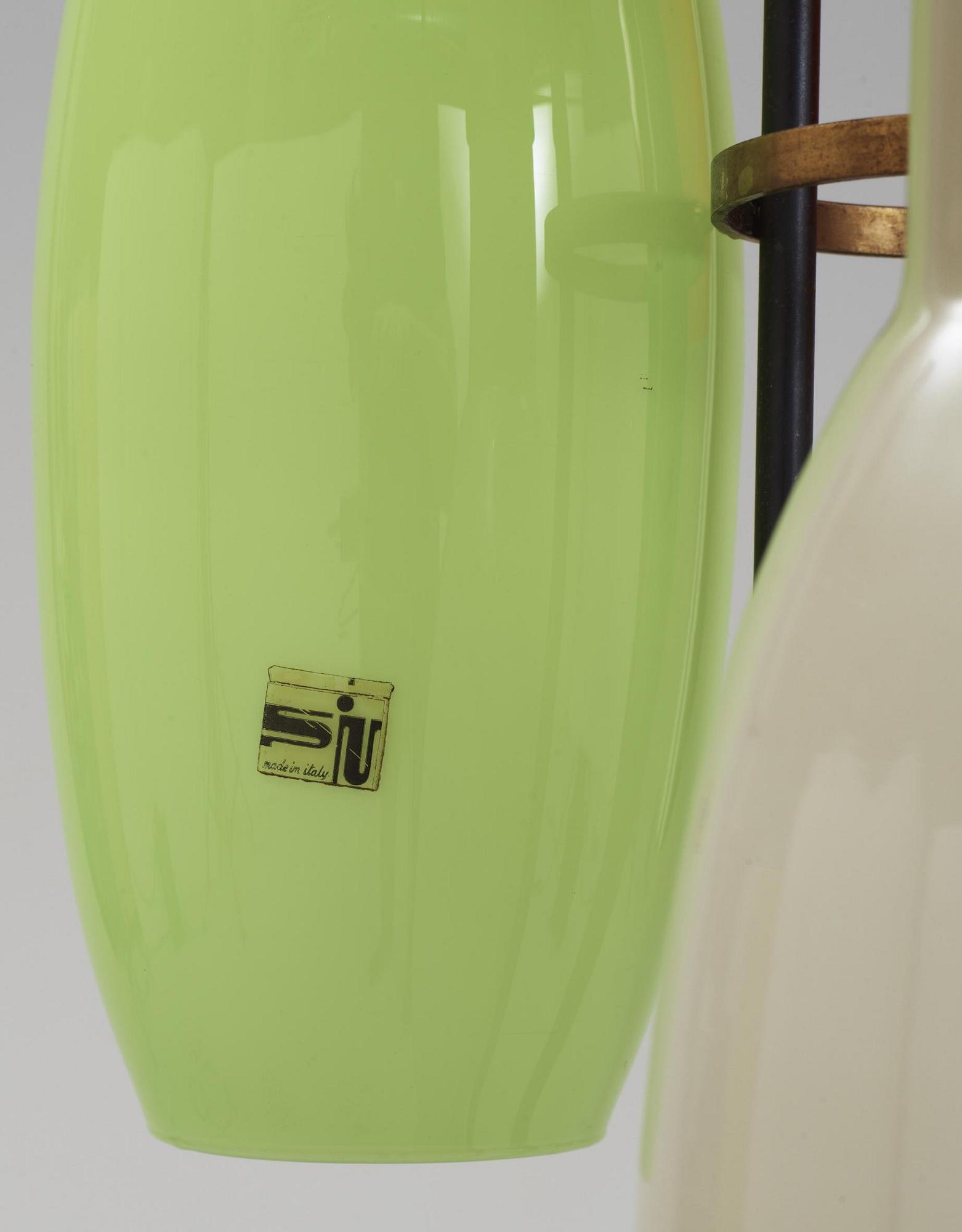 An Italian floor lamp attributed to Stilnovo.