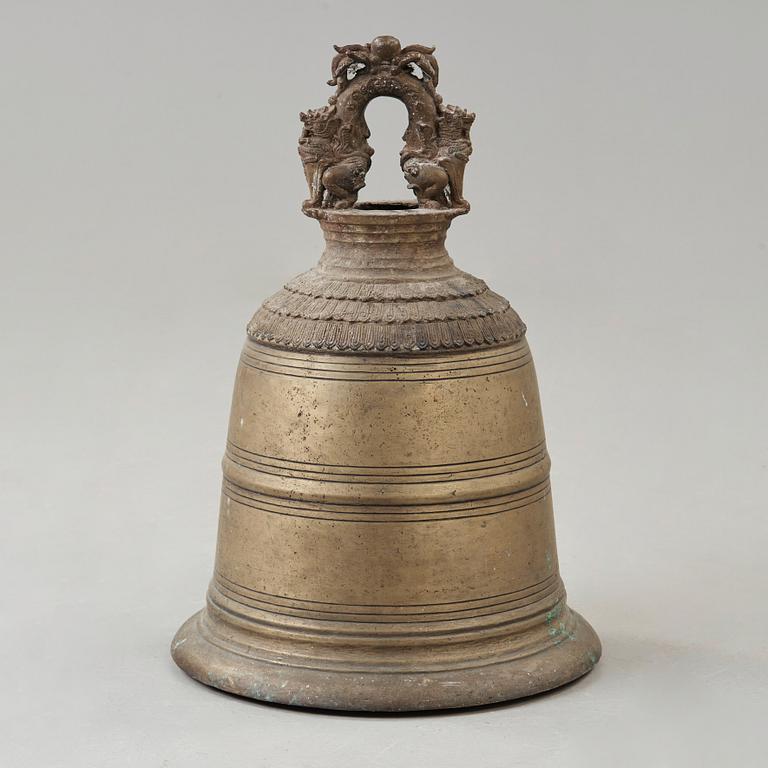 TEMPELKLOCKA, brons. Burma, 1800-tal.