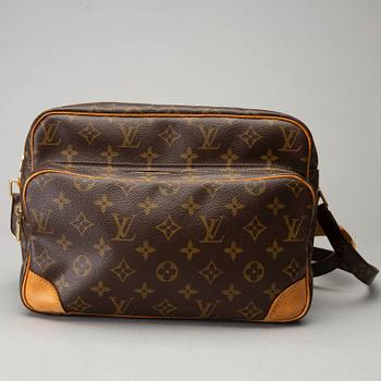 LOUIS VUITTON, axelbandsväska, crossbody.