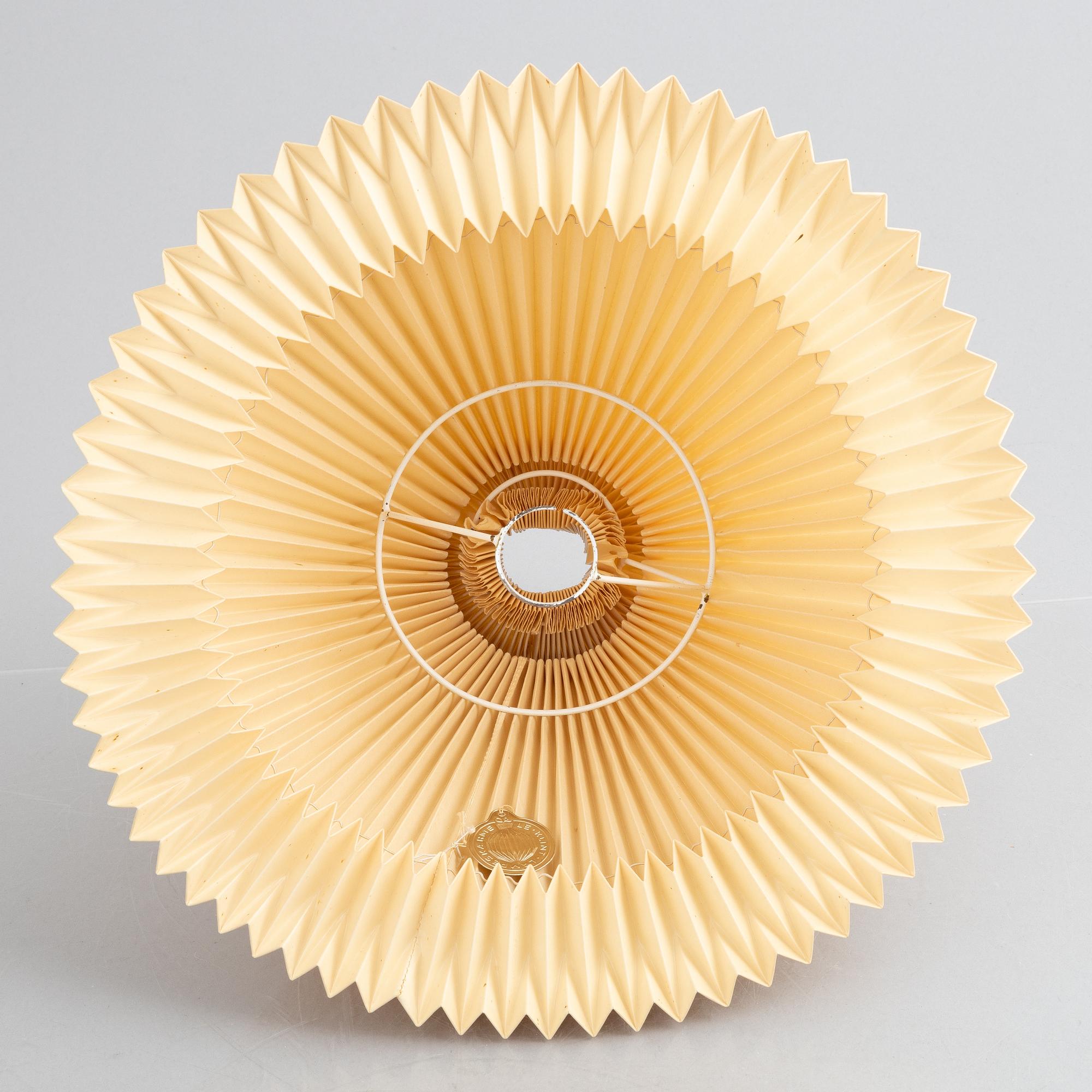 Erik Hansen, wall lamp, "Saxelampe", Le Klint, Denmark, second half of the 20th century.