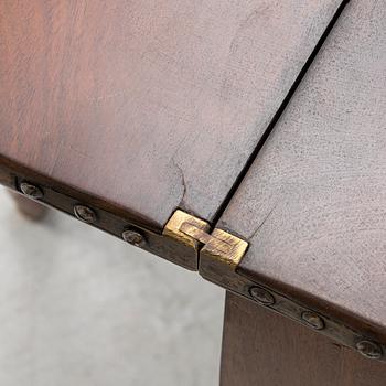 Spelbord/byrå, queen Anne-stil, 1900-tal.