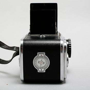 A camera from Hasselblad, model 1000F, 1950s.