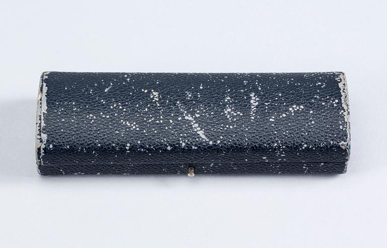 BROSCH, sterlingsilver med bergkristall, Wiwen Nilsson, Lund 1948. Vikt ca 9,5 g.