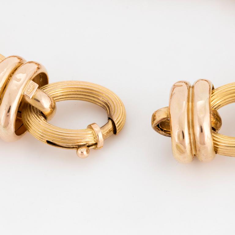 A BRACELET.