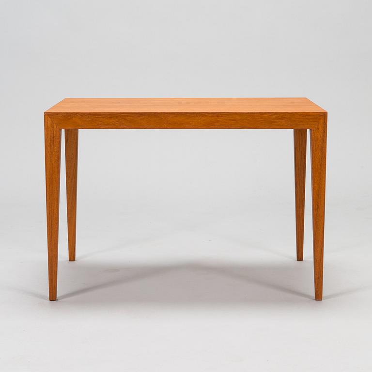 Severin Hansen, bord, modell 43 för Haslev Møbelfabrik, Danmark 1900-talets mitt.
