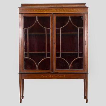 An English display cabinet, first half of the 20th century.