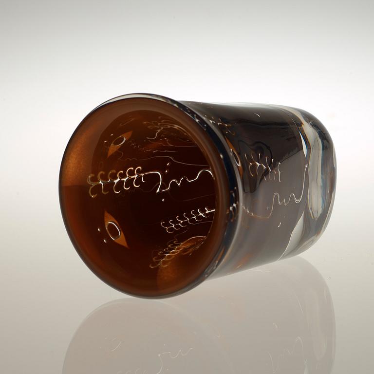 An Ingeborg Lundin ariel glass vase, Orrefors 1971.