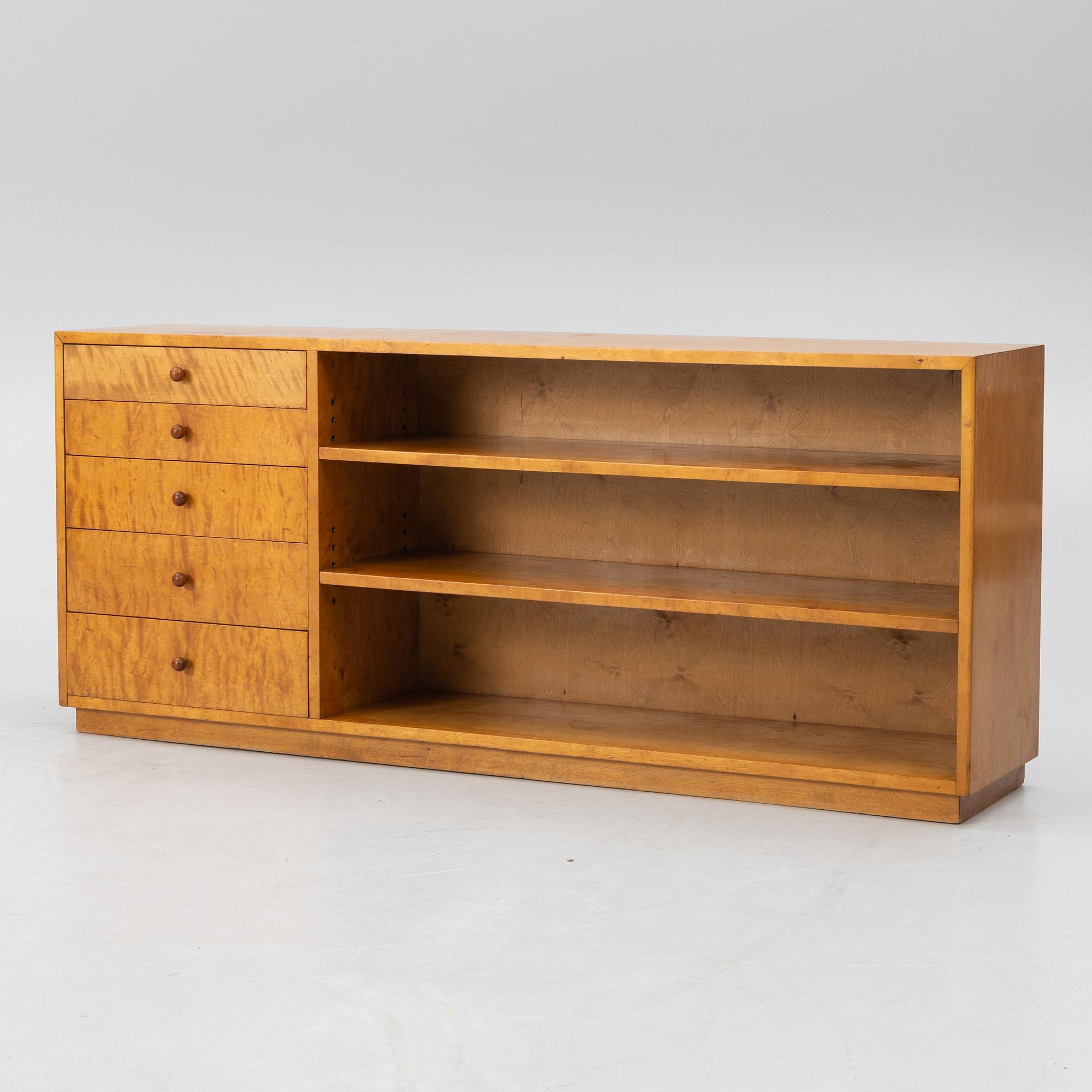 Bookcase / sideboard, first half of the 20th century.