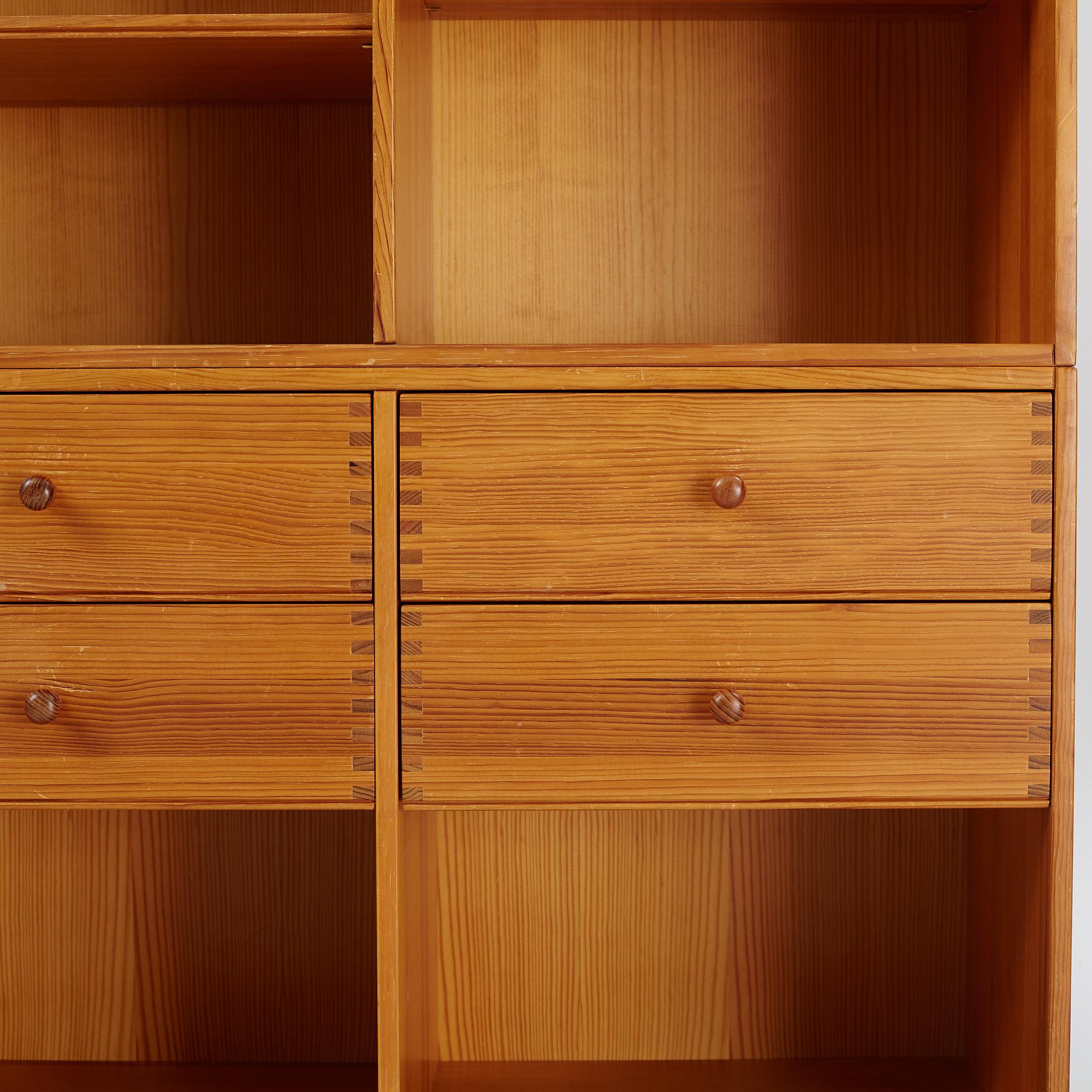 Andreas Hansen, a set of four bookcase modules from Hadsten Træindustri, Denmark.