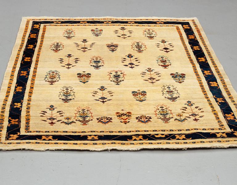 Matta, Kashkooli, ca 216 x 157 cm.