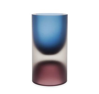 Tapio Wirkkala, A VASE, 3584, 3894.