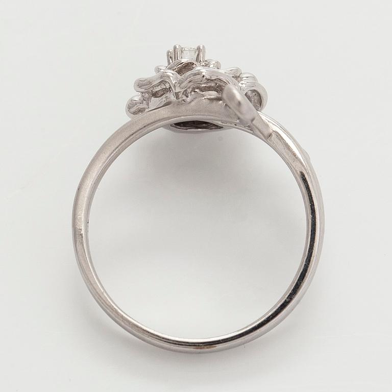 Ring, briljantslipad diamant, 18K vitguld.