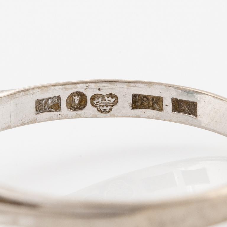 Ring, 18K vitguld med pärla.