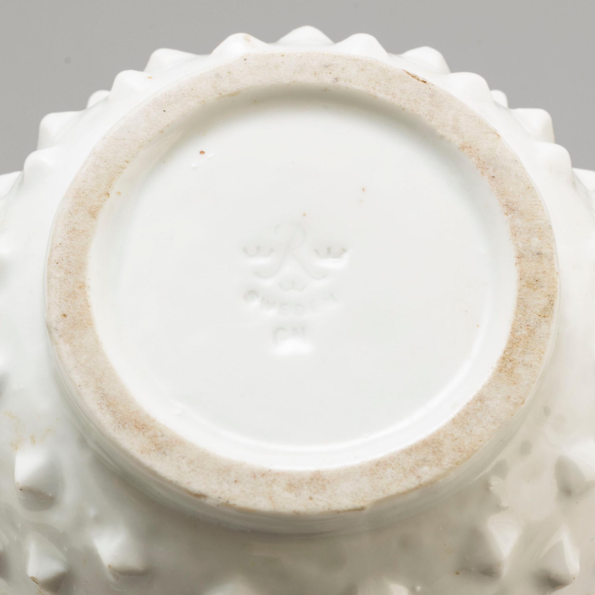 GUNNAR NYLYND, a whiteglazed stoneware vase, from Rörstrand.