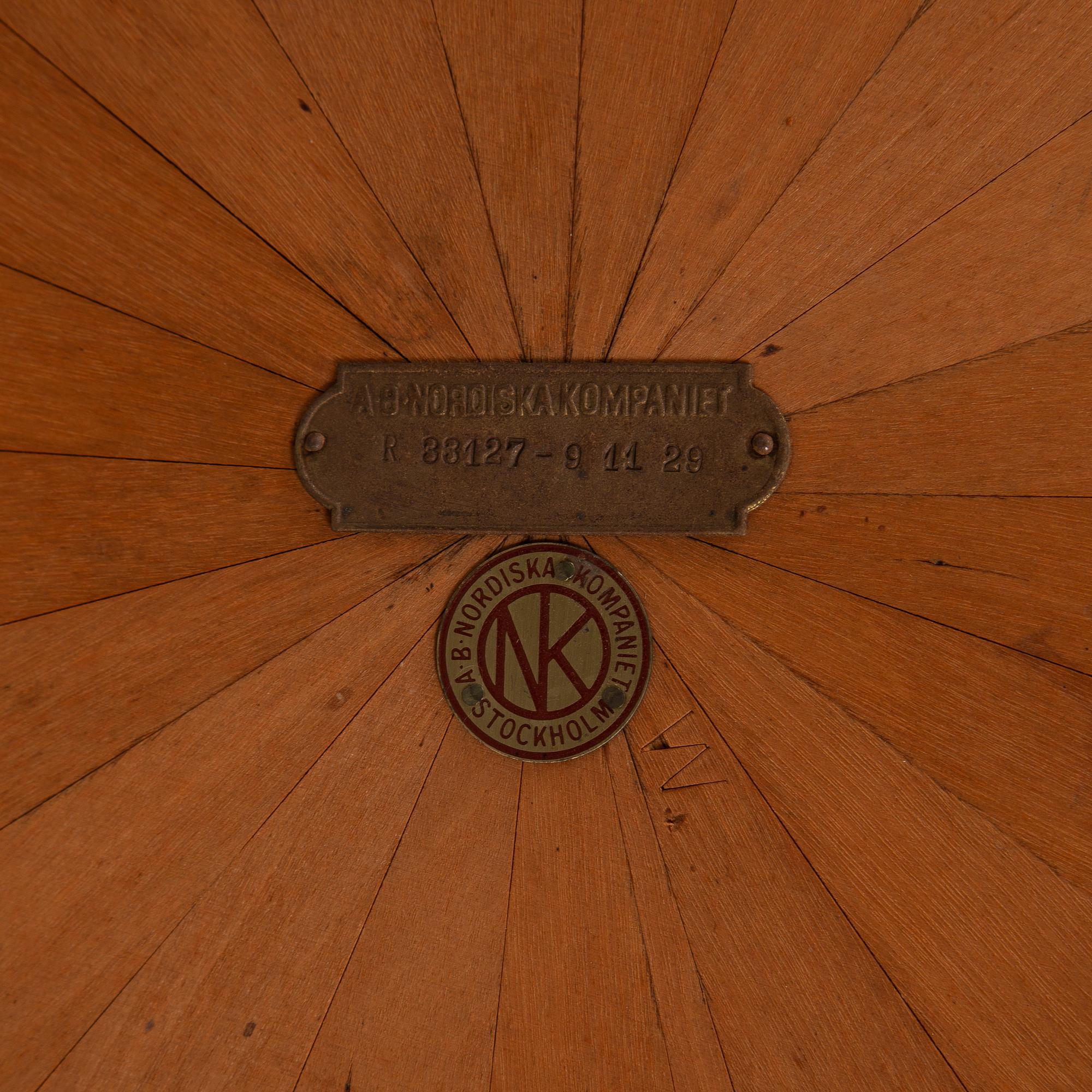 Bord, modell "Bellman" Nordiska Kompaniet Stockholm 1928.