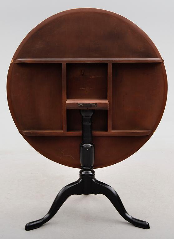 FÄLLBORD, 1800-talets första hälft.