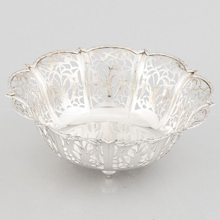 A silver bowl, Swedish import mark, circa mid-20th Century.