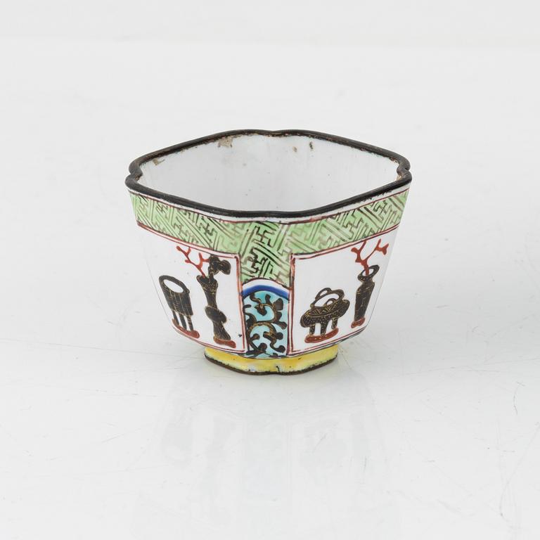 Vase, cup, and wine cup, 3 pieces, China, including Qianlong (1736-95).
