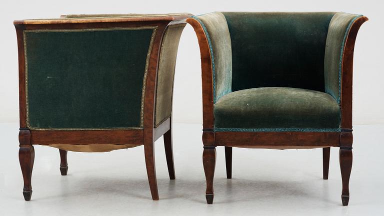 FÅTÖLJER, ett par, Sverige, 1930/40-tal.