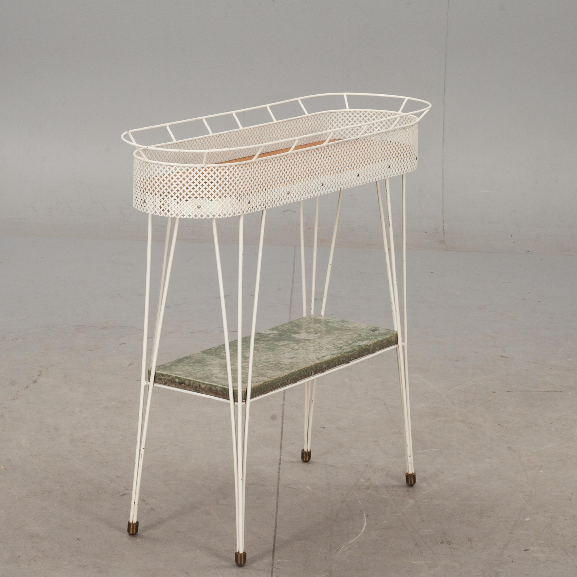 BLOMSTERBORD, 1900-talets andra hälft.