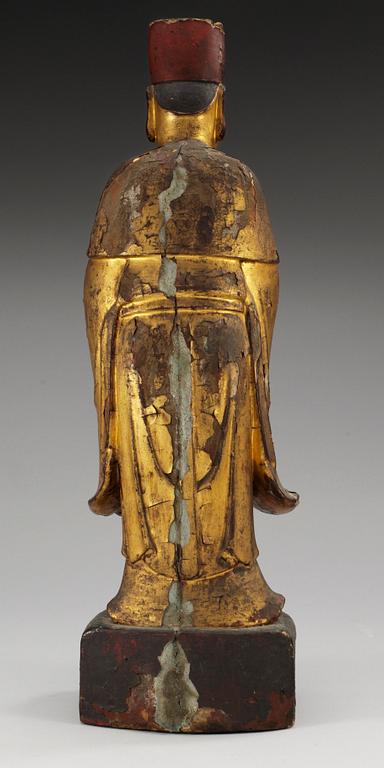 A lacquered and gilded wooden figure of a Buddhist deity, Qing dynasty, 17/18th Century.