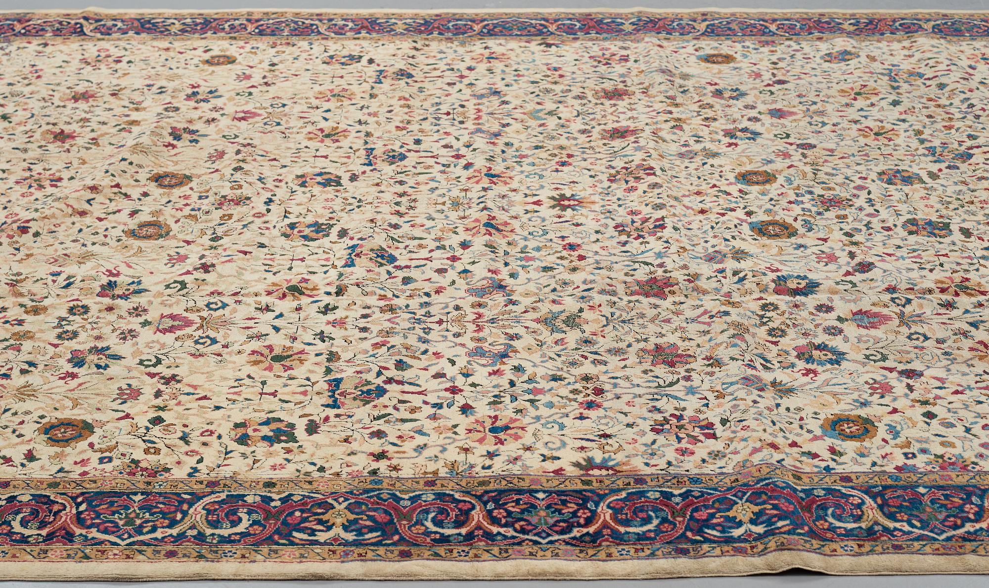 A CARPET, an antique/semi-antique Sivas/Sparta, ca 357-361 x 274-277 cm.