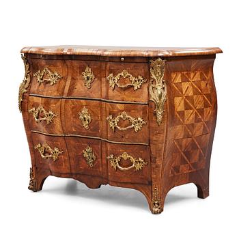 6. A Swedish Rococo 18th century commode by Christian Linning, master 1744.