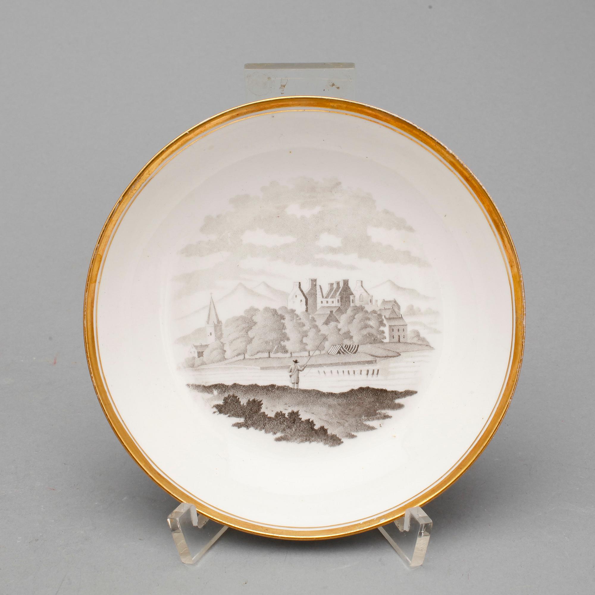 SERVISDELAR, 11 delar, flintgods, sannolikt England, 1800-talets första hälft.