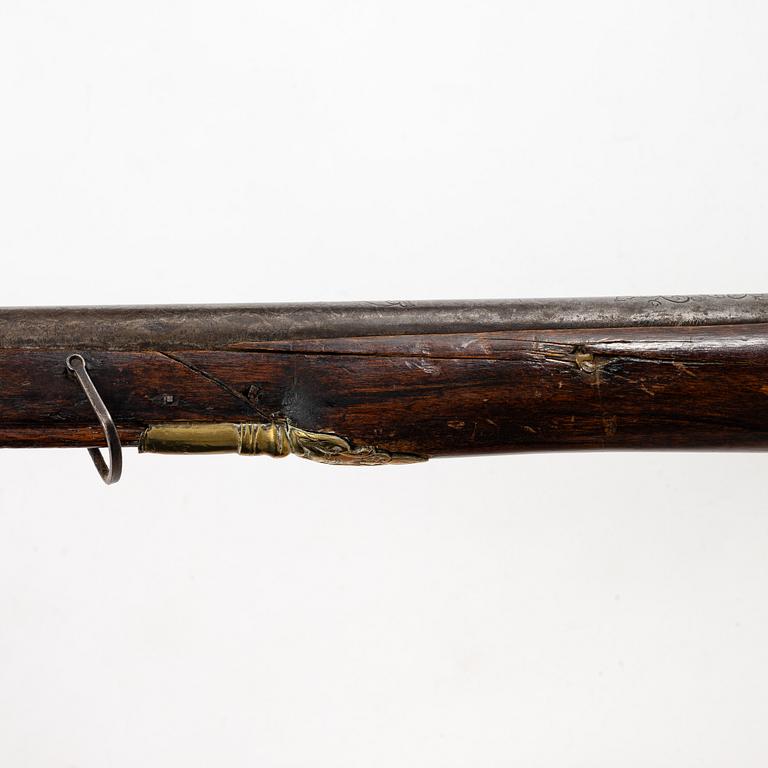 Percussion gun, converted from flintlock, Sweden, 18th century.