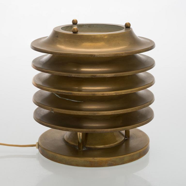 Kai Finnmark (Kai Ruokonen), a 1970s table lamp for Lynx Ltd.
