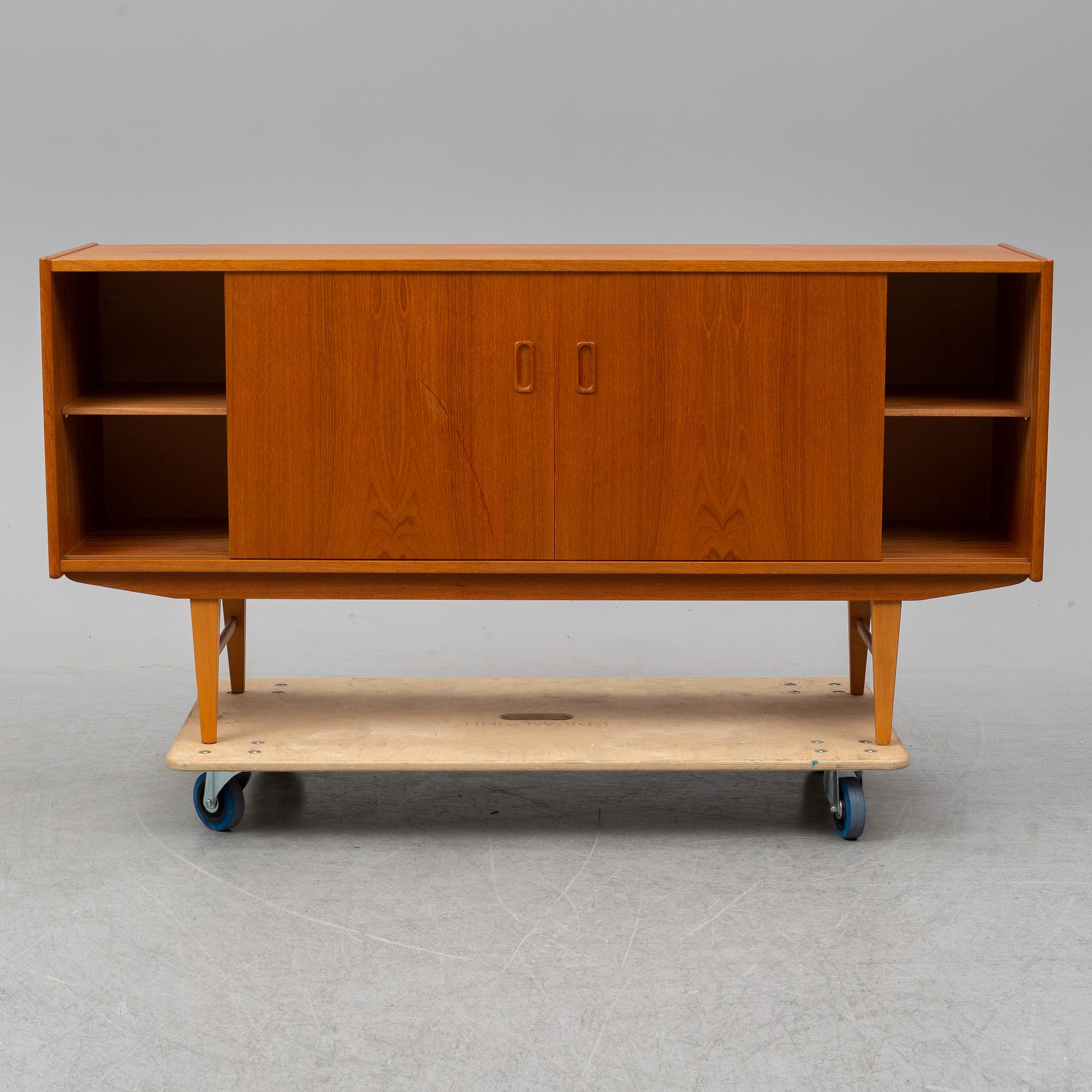 SIDEBOARD, teak, 1950/60-tal.