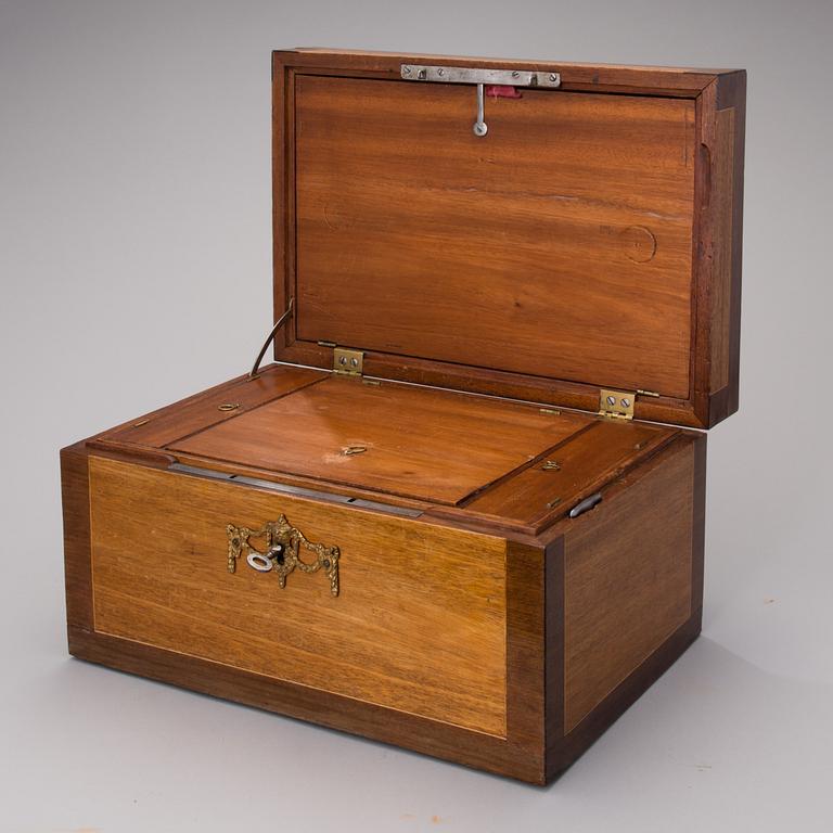 GUSTAVIANSKT SCHATULL, Stockholmsarbete 1700-talets slut.