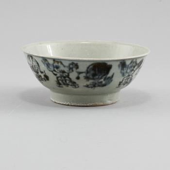 SKÅL, porslin, Kina, Ming (1368-1644).