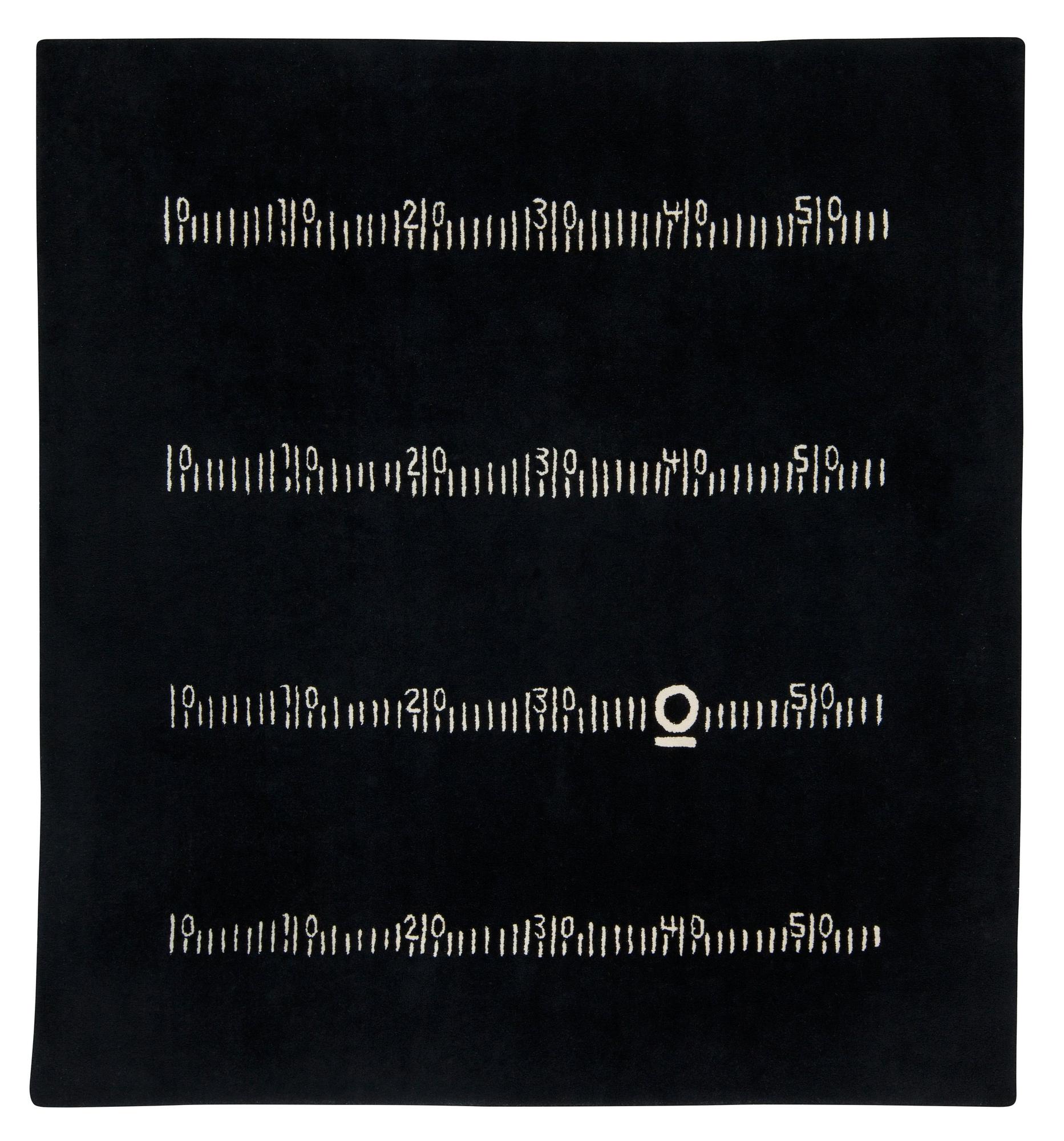 MATTA, "Centimètre", Black board rug, Handtuftad, 246,5 x  228,5 cm, Efter design av Eileen Gray.