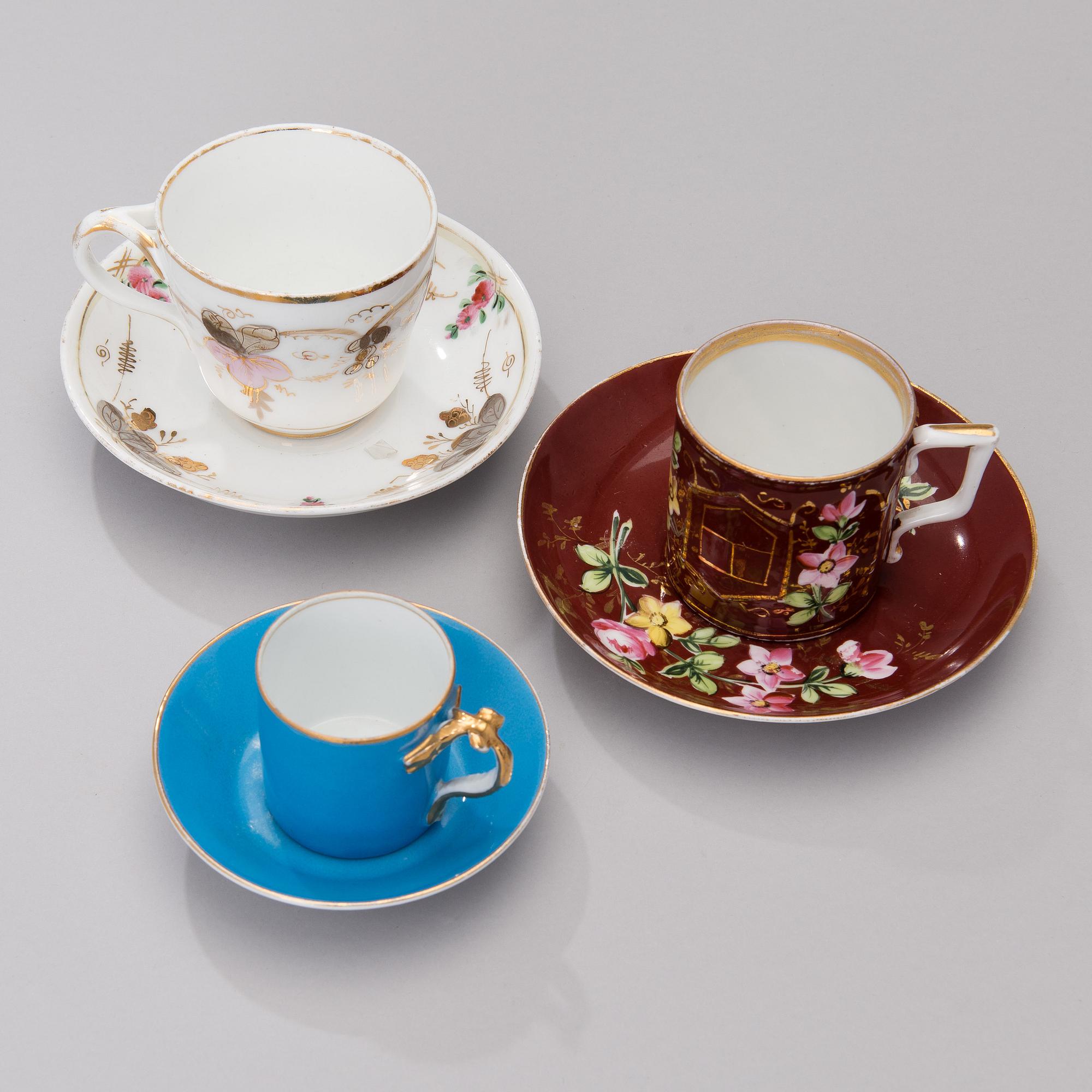 Three Kuznetsov porcelain cups with saucers, Russia 1860s-1910s.