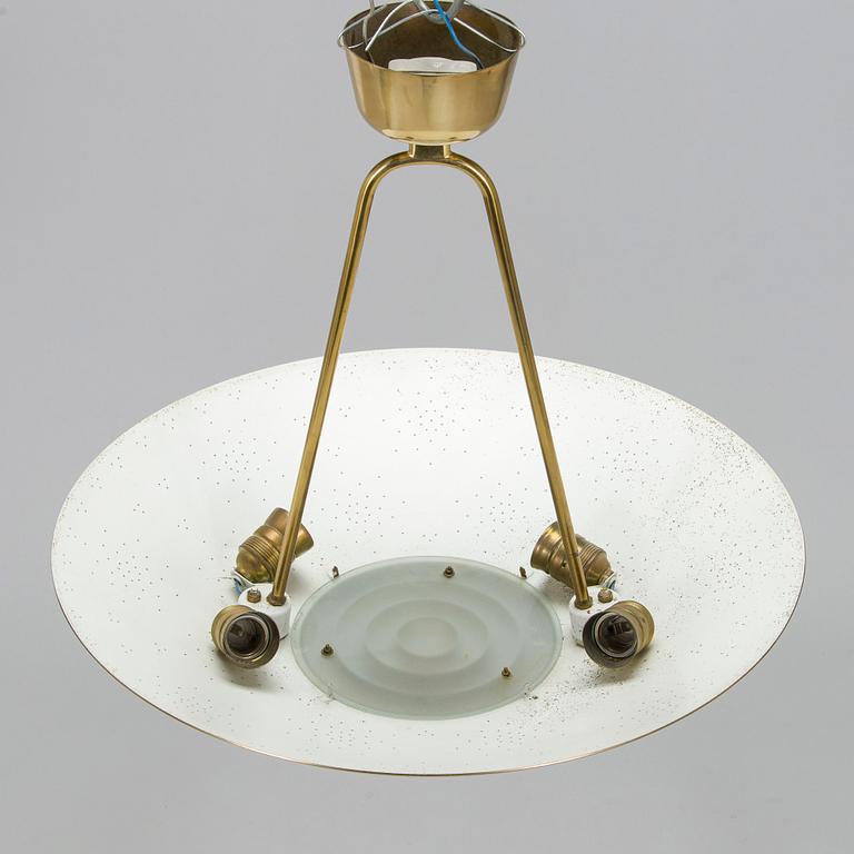 Paavo Tynell,  a mid-20th-century '9060' pendant light for Taito, Finland.