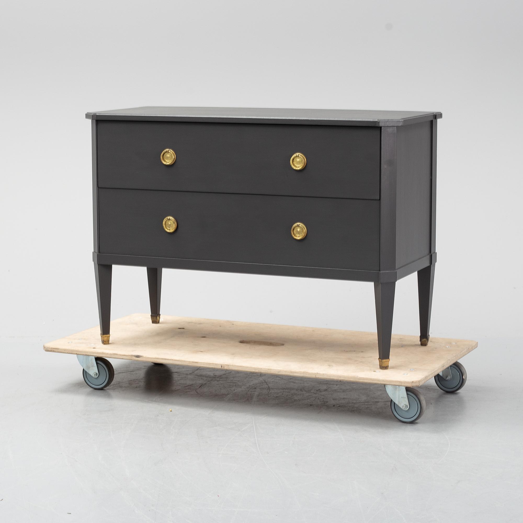 A chest of drawers from the first half of the 20th century.
